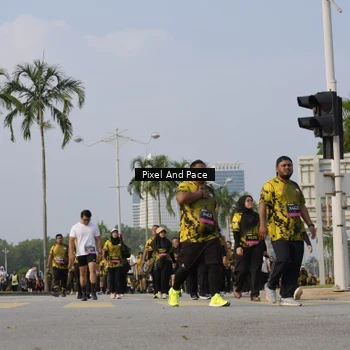 Runner Photo 6466959
