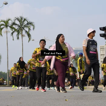 Runner Photo 6467070