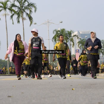 Runner Photo 6467102