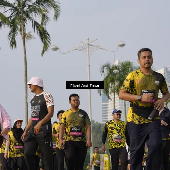 Runner Photo 6467165