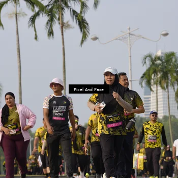 Runner Photo 6467175