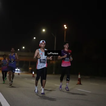 Runner Photo 6467196