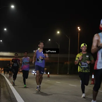 Runner Photo 6467200