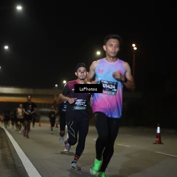 Runner Photo 6467254