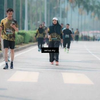 Runner Photo 6467259