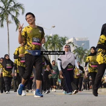 Runner Photo 6467270