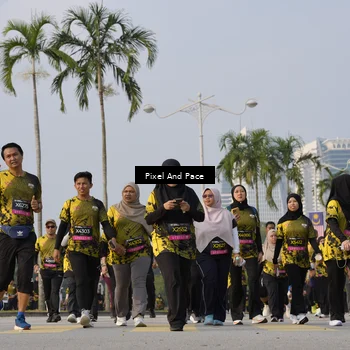 Runner Photo 6467306