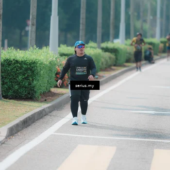 Runner Photo 6467307