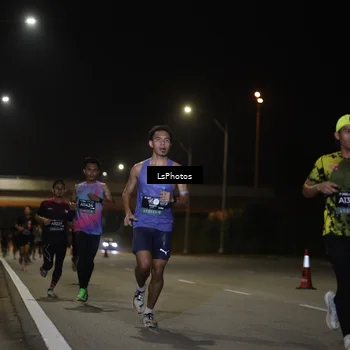 Runner Photo 6467339