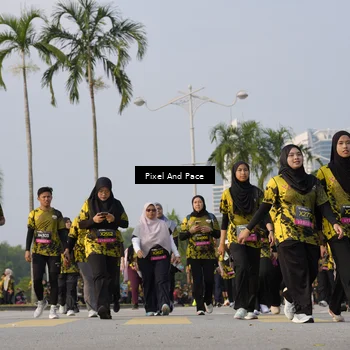 Runner Photo 6467363
