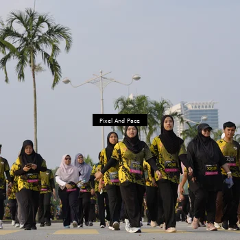 Runner Photo 6467377