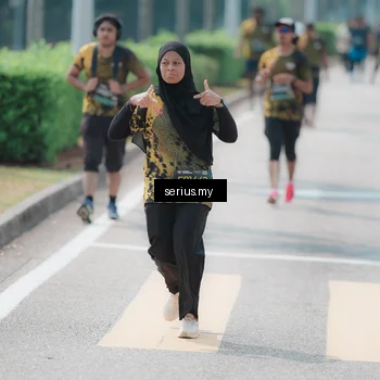 Runner Photo 6467378