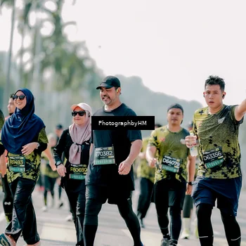 Runner Photo 6467383
