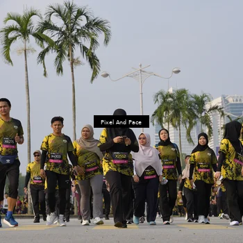 Runner Photo 6467389