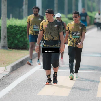 Runner Photo 6467400