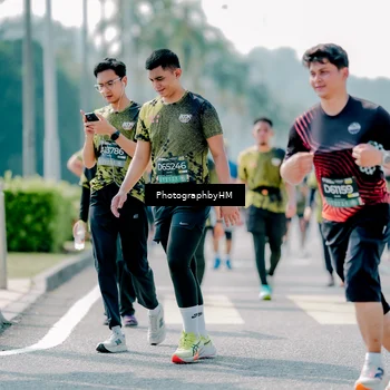 Runner Photo 6467430