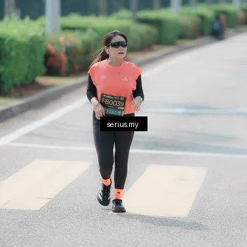 Runner Photo 6467599
