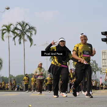 Runner Photo 6467618