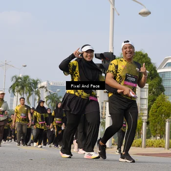 Runner Photo 6467621