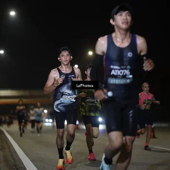 Runner Photo 6467646