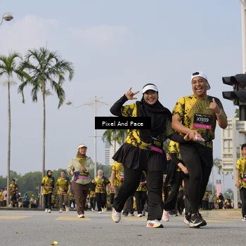 Runner Photo 6467651