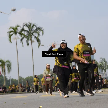 Runner Photo 6467652