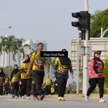 Runner Photo 6467696