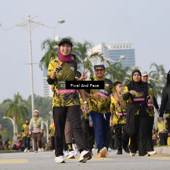 Runner Photo 6467789