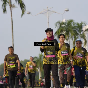 Runner Photo 6467819