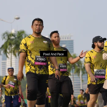 Runner Photo 6467858