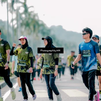 Runner Photo 6467885