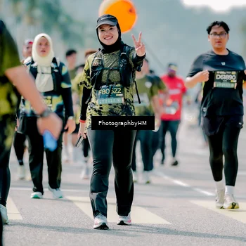 Runner Photo 6467890
