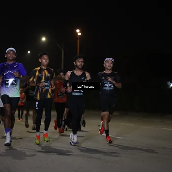 Runner Photo 6468038