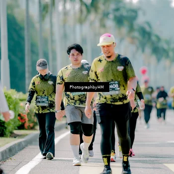 Runner Photo 6468051