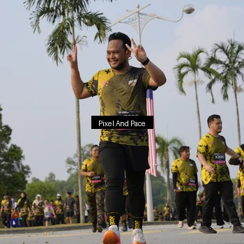 Runner Photo 6468058