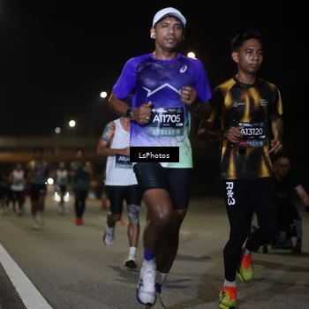 Runner Photo 6468060
