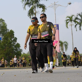 Runner Photo 6468151