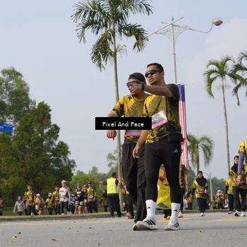 Runner Photo 6468161