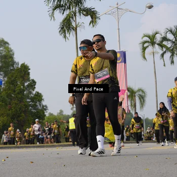Runner Photo 6468162