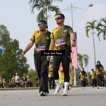 Runner Photo 6468207