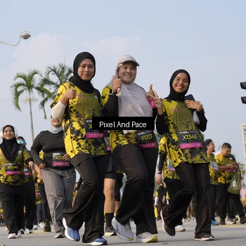 Runner Photo 6468224