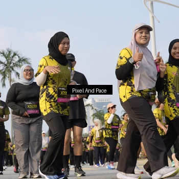Runner Photo 6468225