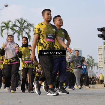 Runner Photo 6468247