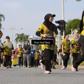Runner Photo 6468255