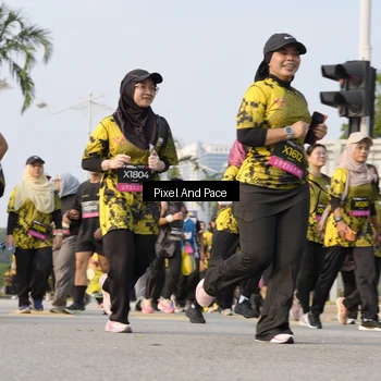 Runner Photo 6468261