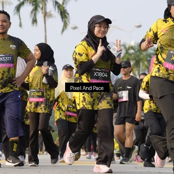 Runner Photo 6468269