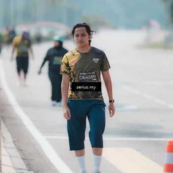Runner Photo 6468272