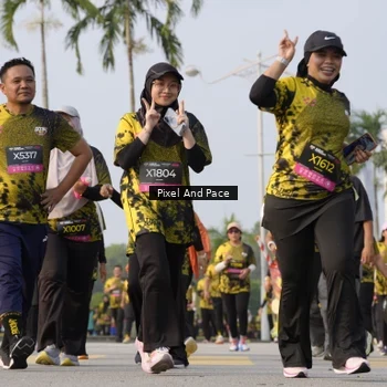 Runner Photo 6468278