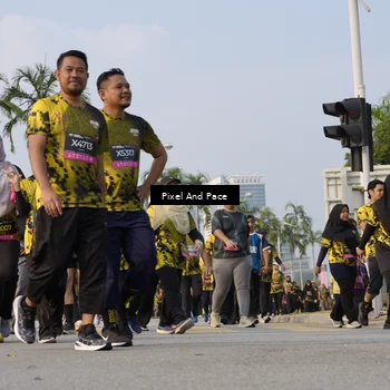 Runner Photo 6468285
