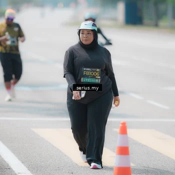 Runner Photo 6468296